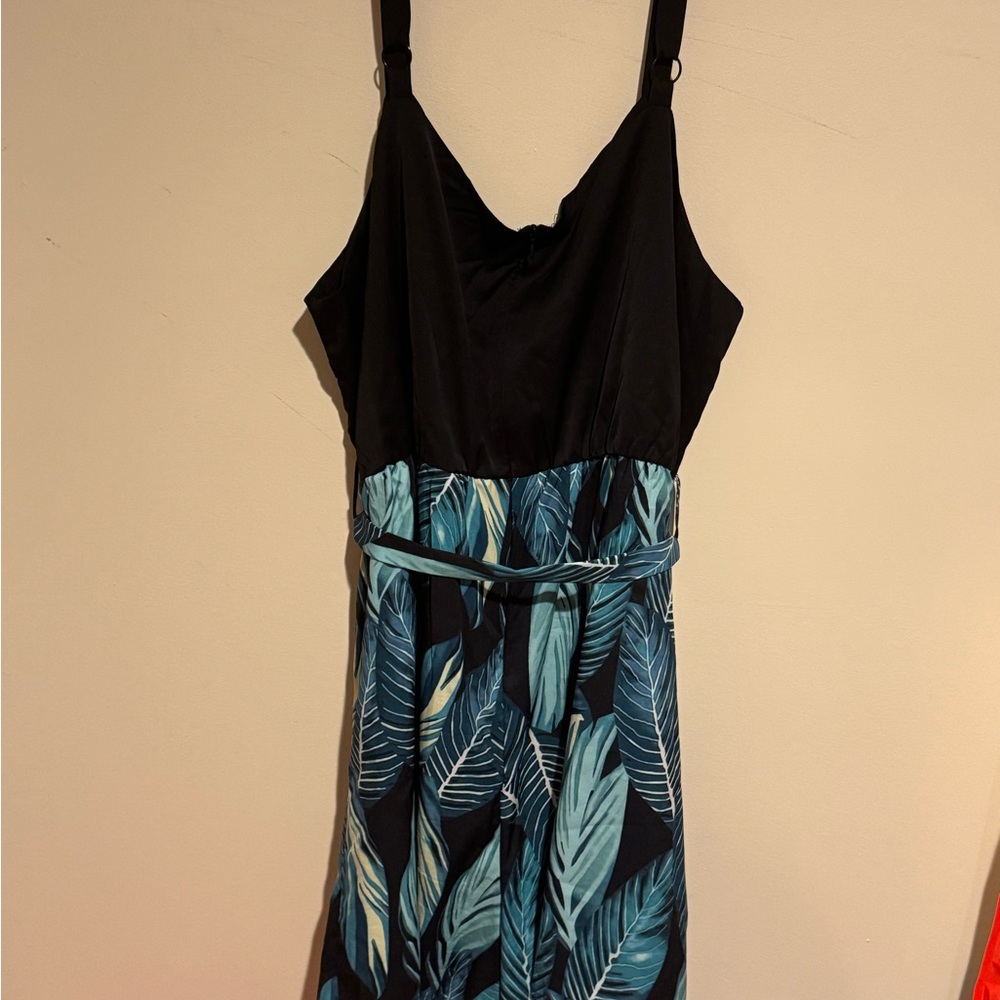 BloomChic Classic Black Garment